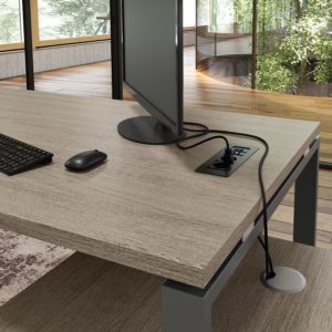 scrivania direzionale in legno