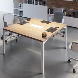 tavolo riunioni in legno con gambe in metallo - meeting