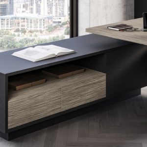 scrivania direzionale in legno economica